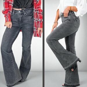 Judy Blue Gray Mid Rise Tummy Control Release Hem Flare Jeans 13/31 NWT